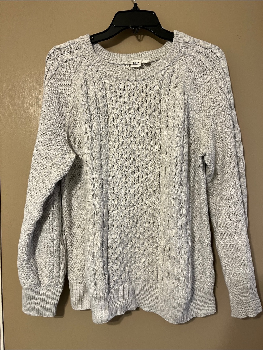 GAP Cable Knit Crewneck Sweater - Light Gray